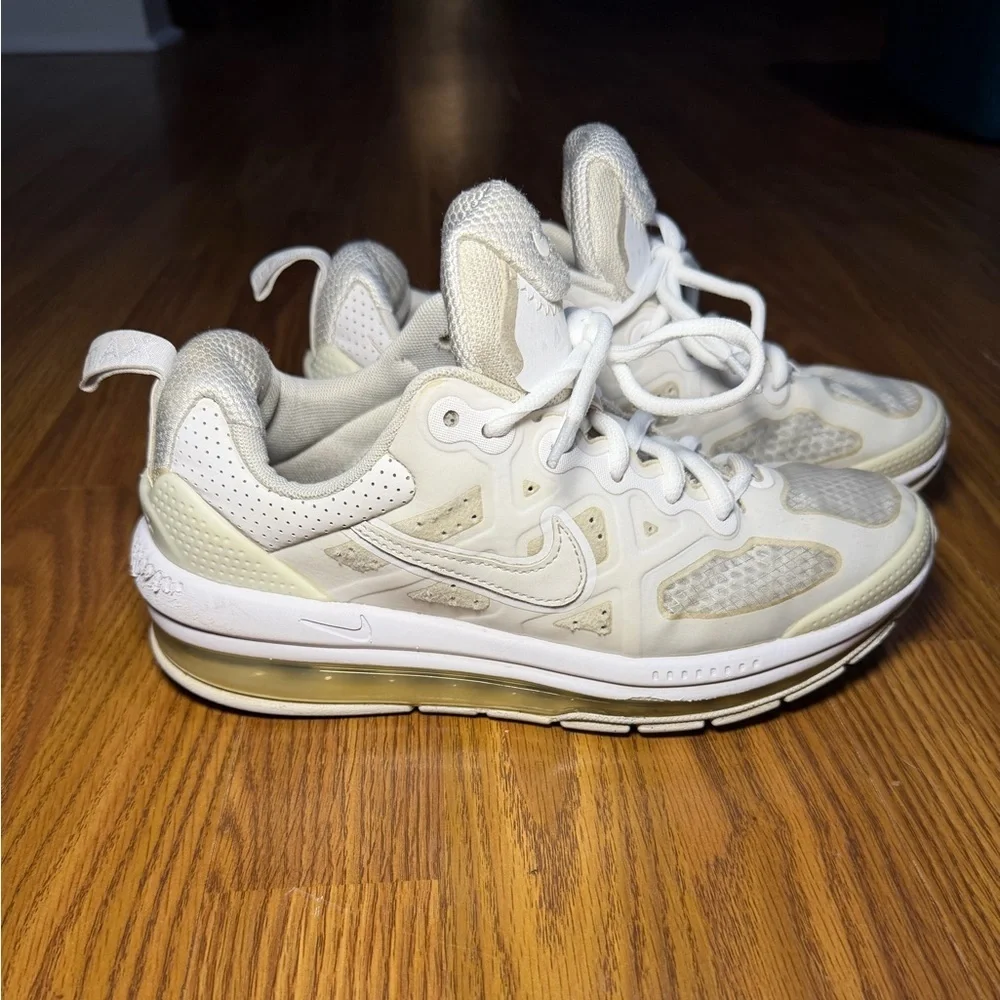 Nike Air Max Genome Triple White Athletic Shoes Youth Size 5